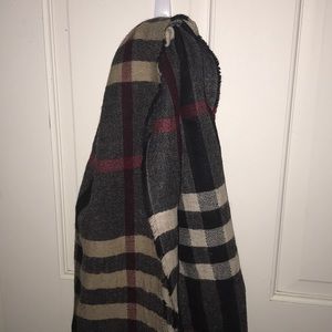 100% Wool Burberry Nova Check Scarf